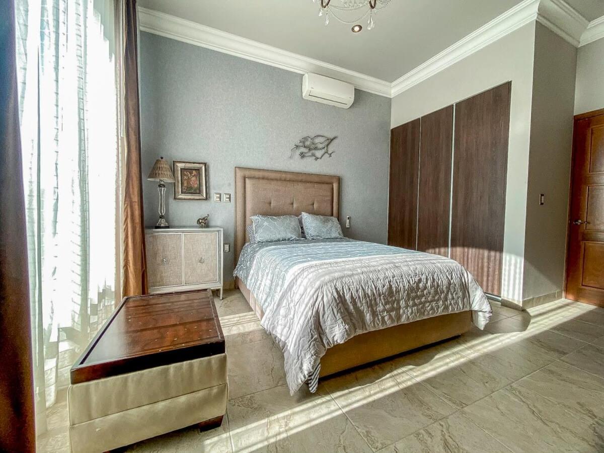Апартаменти Lujoso Departamento En Леон Екстер'єр фото